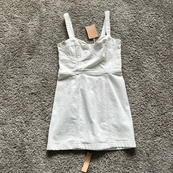 Reformation Dresses & Skirts - Reformation denim dress white contrast brown stitching